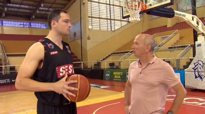 Cipolini no programa Na Quadra com Elia Junior